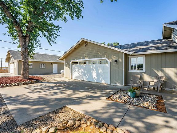 3rd image of 20965 Lopeman Dr