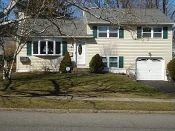 1967 Butztown Rd photo 1