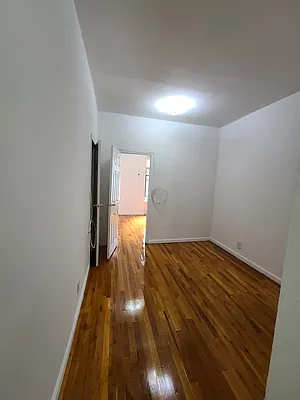 Rented by Point NYC | media 30