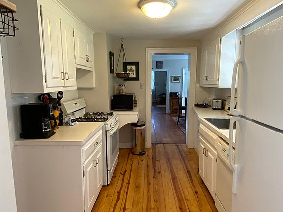 5th image of 1665 Main St #A