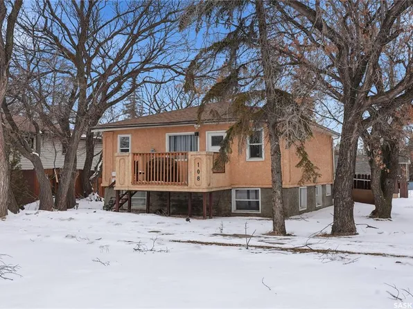 108 Dunlop STREET, Saskatoon, SK S7N 2B5