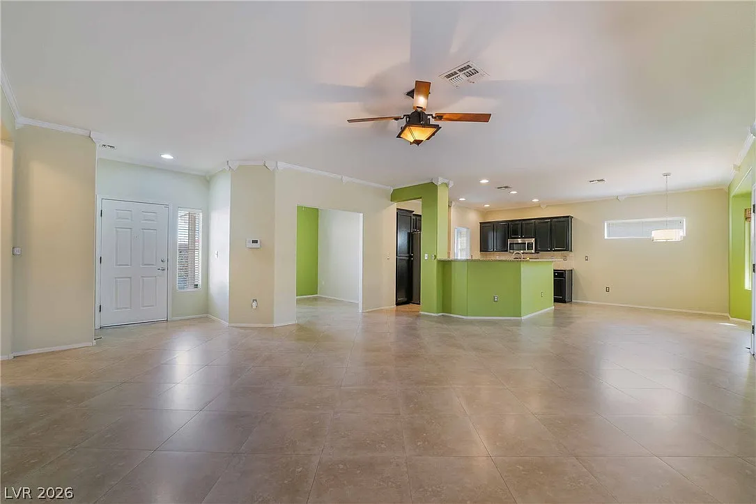 2 bed, 3.0 bath, 1616 sqft, $2,020 — Photo 4