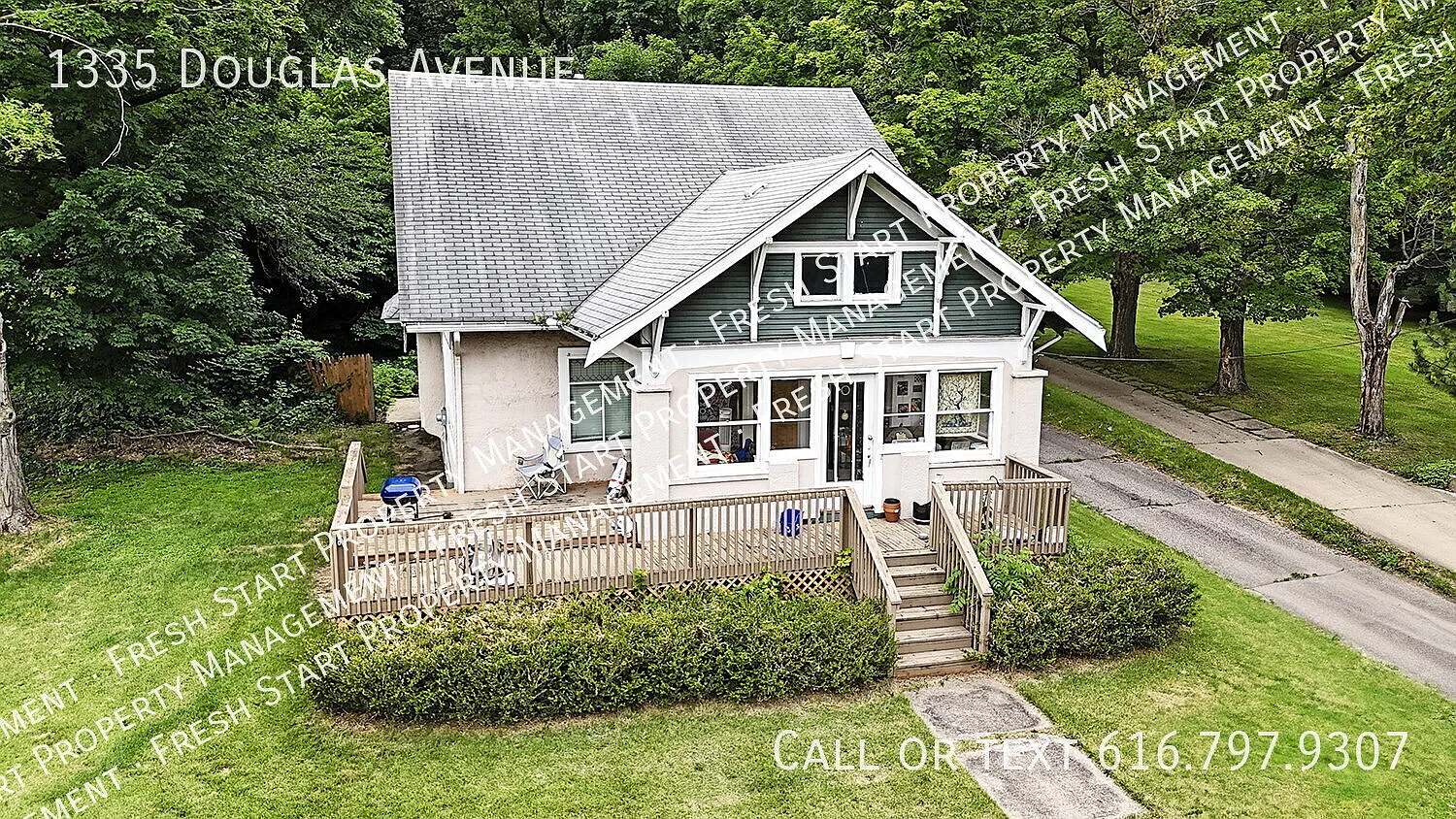 Charming 3-Bedroom Retreat with Spacious Living at 1335 Douglas Avenue, Kalamazoo! — Photo 2