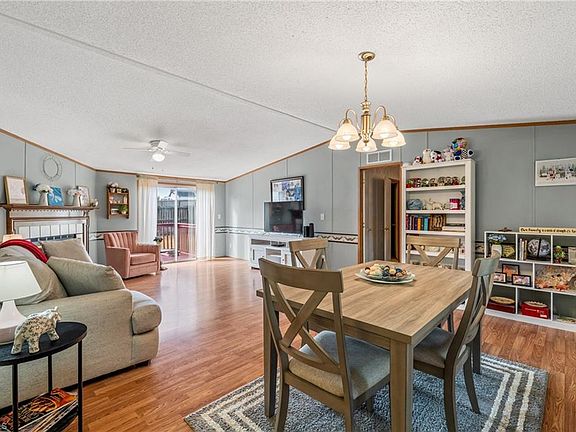 4th image of 4601 Loredo Ct