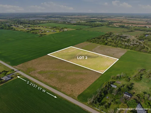 2 S Apple Ridge Ests, Goddard, KS 67052