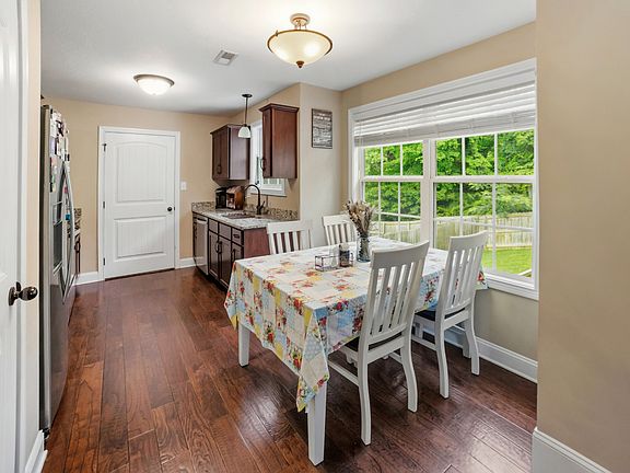 4th image of 1132 Racker Dr
