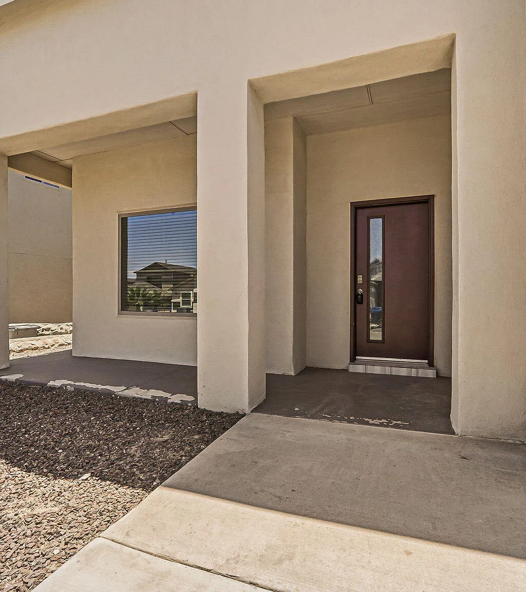 3 bed, 2.0 bath, 1648 sqft, $1,795 — Photo 4