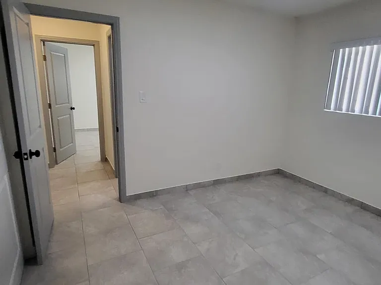 560 E Pleasant St #3 — Photo 10