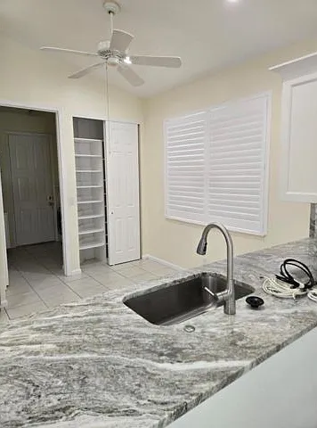 3 bed, 2.0 bath, $3,200 — Photo 4