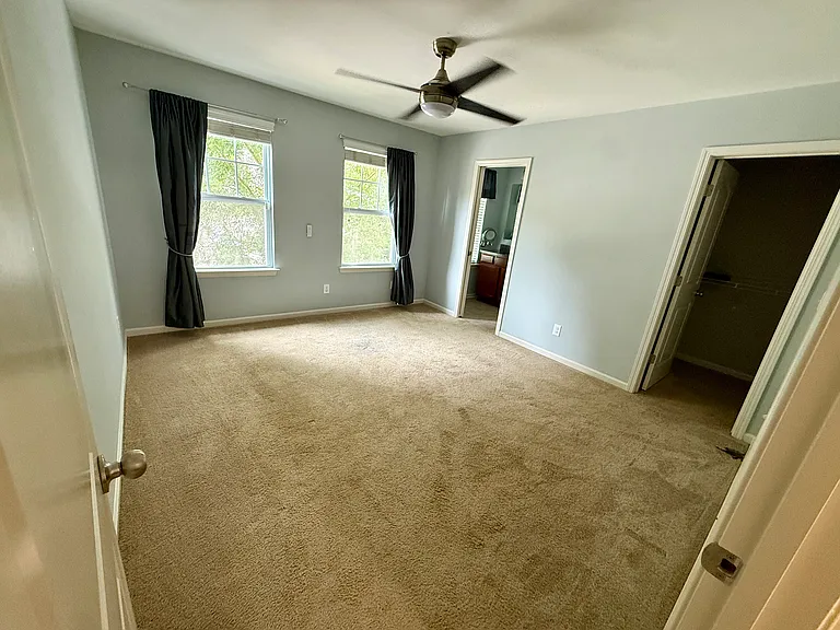 7007 McLothian Ln — Photo 40