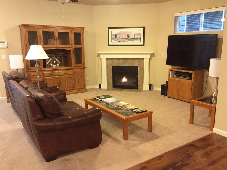 7613 Columbia Way NE — Photo 2