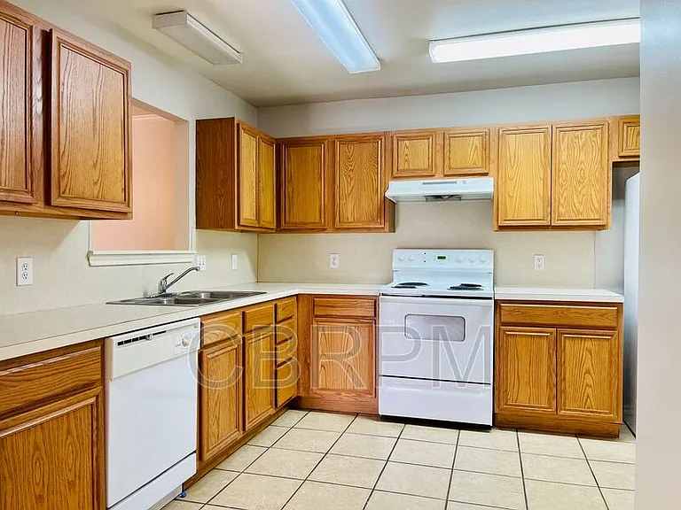 502 N Chicago Ave #B — Photo 6