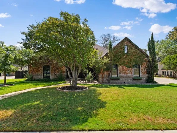 3602 Lakeway Dr, Weatherford, TX 76087