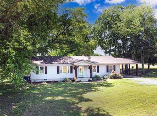5675 Old Mounds Rd, Friendship, TN 38034