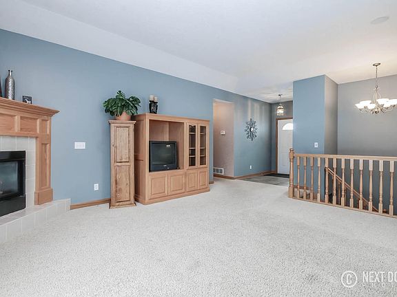 5th image of 3683 Deena Dr SW