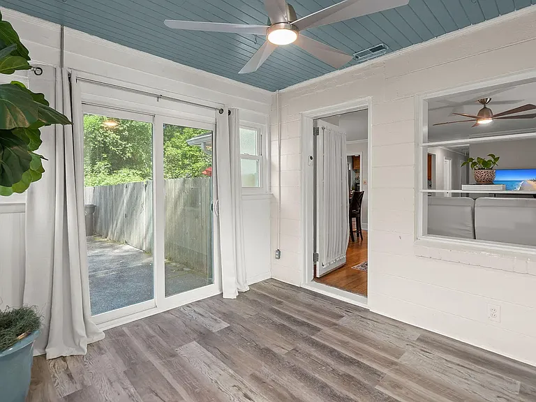 672 W Oak Forest Dr — Photo 10