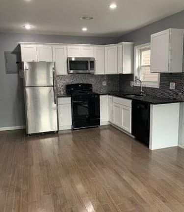 4th image of 106-05 169th St Floor 1