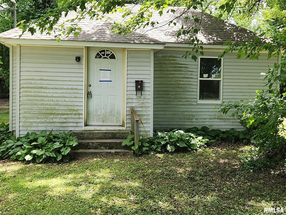 1st image of 1010 Cutler St