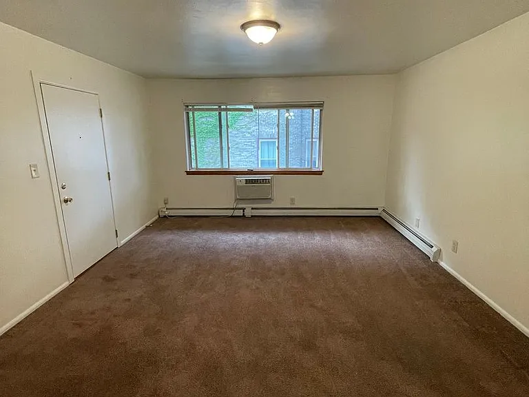 2331 N 1st St #5 — Photo 5