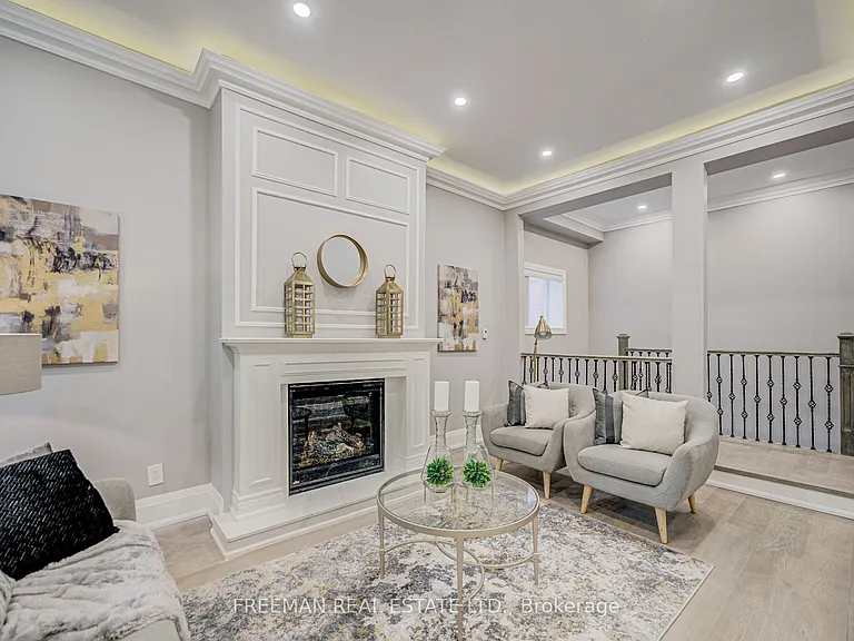916 Manning Ave #MAIN2ND FLOOR — Photo 5