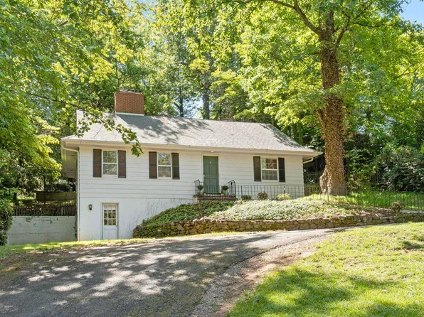 1340 Hilltop Rd, Charlottesville, VA 22903