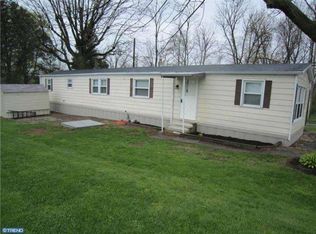 165 E Main St, Reinholds, PA 17569