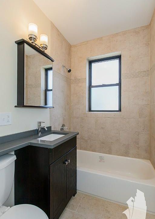 1st image of 4547 N Damen Ave #315
