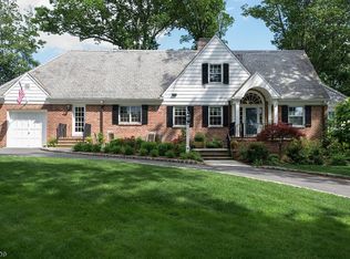 74-76 Oak Ridge Ave, Summit, NJ 07901