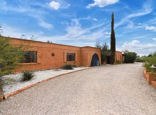 8022 E Mi Casita St, Tucson, AZ 85715
