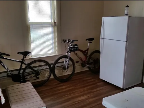 309 Grant Ave #C, Morgantown, WV 26505