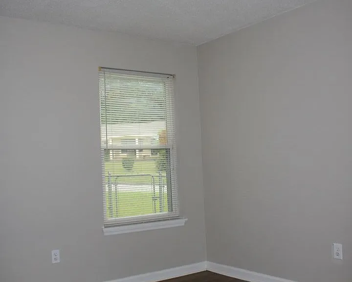 3726 Crest Dr — Photo 20