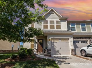 314 Scenic View Ln, Matthews, NC 28104