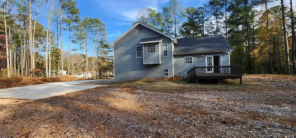 3 bed, 2.0 bath, 1482 sqft, $2,500 — Photo 3