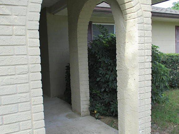 2nd image of 845 Loretta Dr