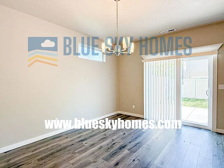 4112 E Blueberry St — Photo 7
