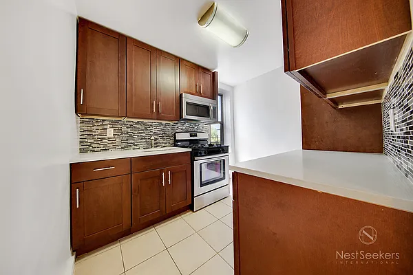 Rented by Nest Seekers International | media 9