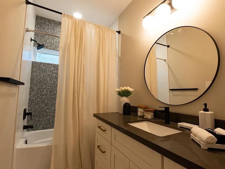 10023 Piping Rock Ln — Photo 23