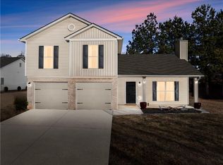 175 Waterford Glen Dr, Lula, GA 30554