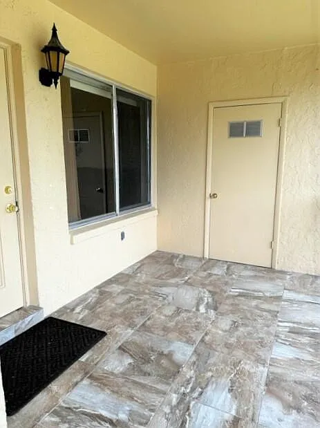 2 bed, 1.0 bath, 916 sqft, $1,650 — Photo 4