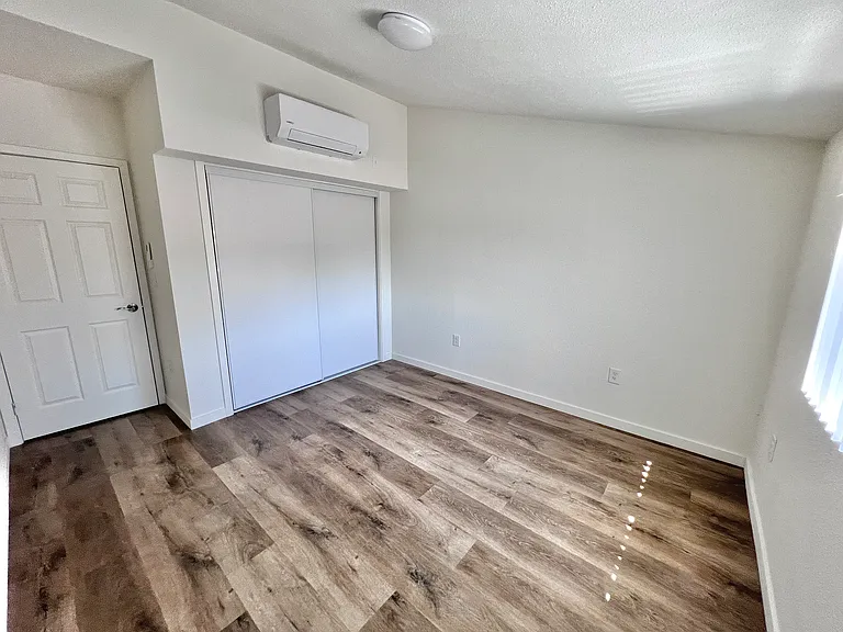 14475 Foothill Blvd #10 — Photo 16
