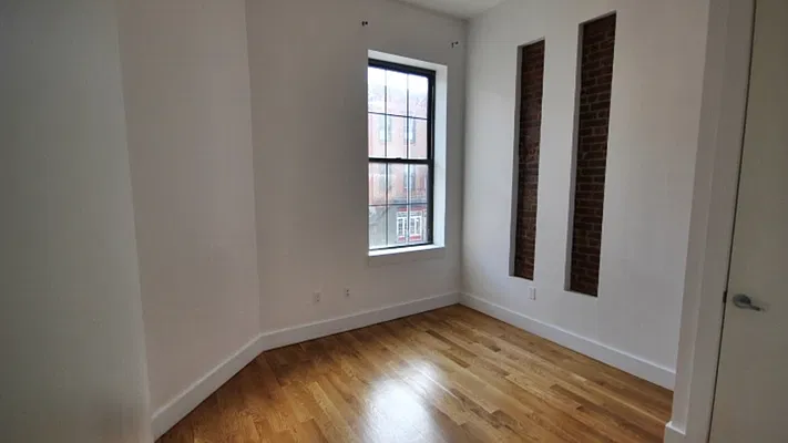 Rented by Nooklyn NYC LLC | media 16