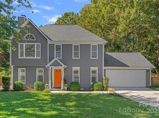 20437 Willow Pond Rd, Cornelius, NC 28031