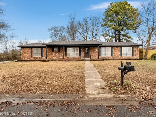 6201 Crimson Ave, Fort Smith, AR 72903