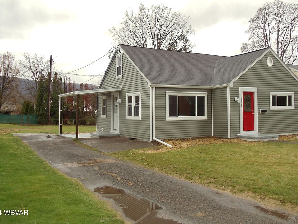 1st image of 2124 Lincoln Dr