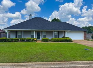816 Bullrun Cir, Jackson, MS 39272