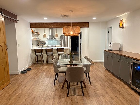 2nd image of 402 E Las Palmaritas Dr