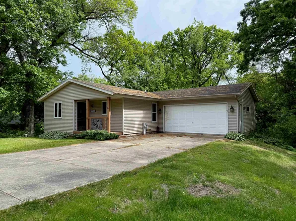W9519 Skogen Rd, Cambridge, WI 53523