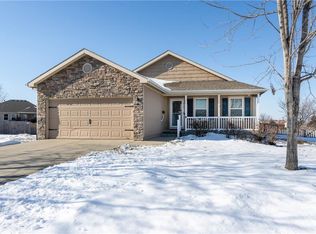 510 E Lakota St, Gardner, KS 66030