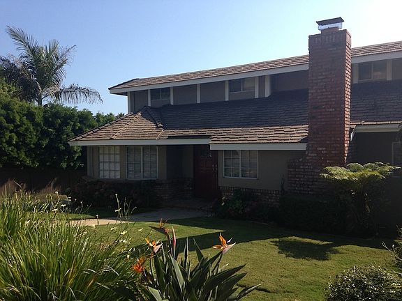 4th image of 1611 Hillcrest Dr
