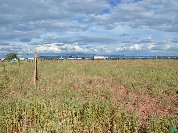 2nd image of 28 Plano Rd